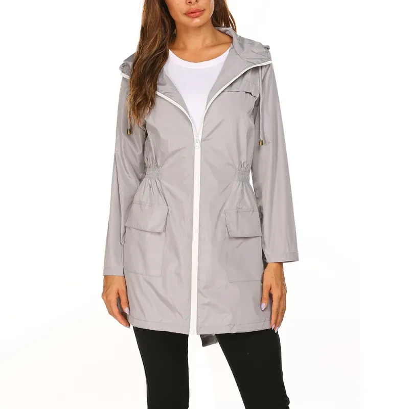 Impermeable ligero