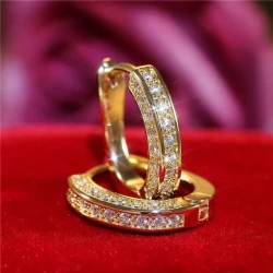 Pendientes de moda nuevos con diamantes de tres lados
