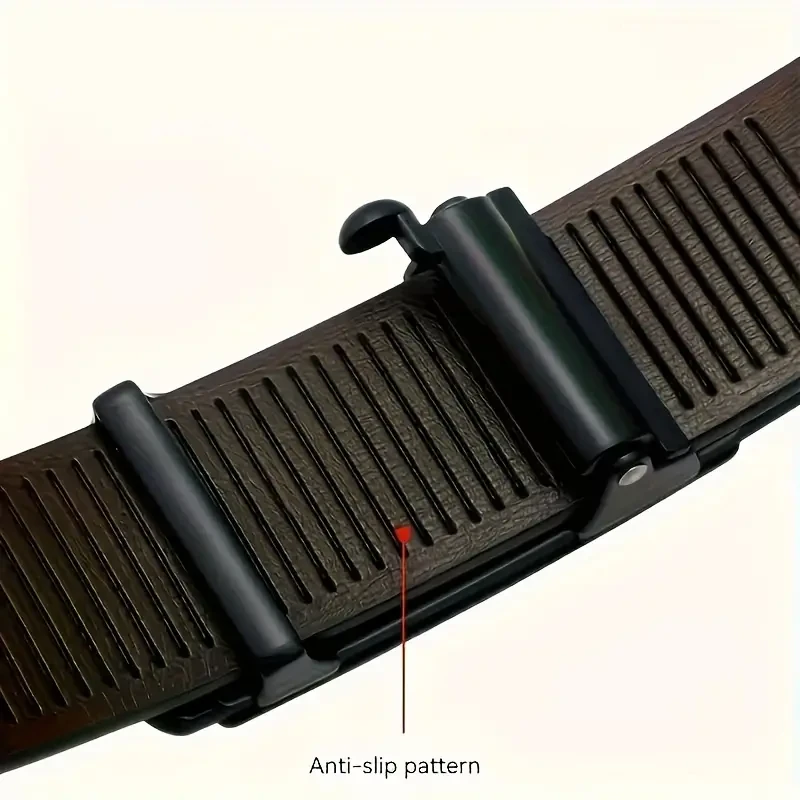 Cinturón con hebilla automática para hombre: moderno e informal para jeans.