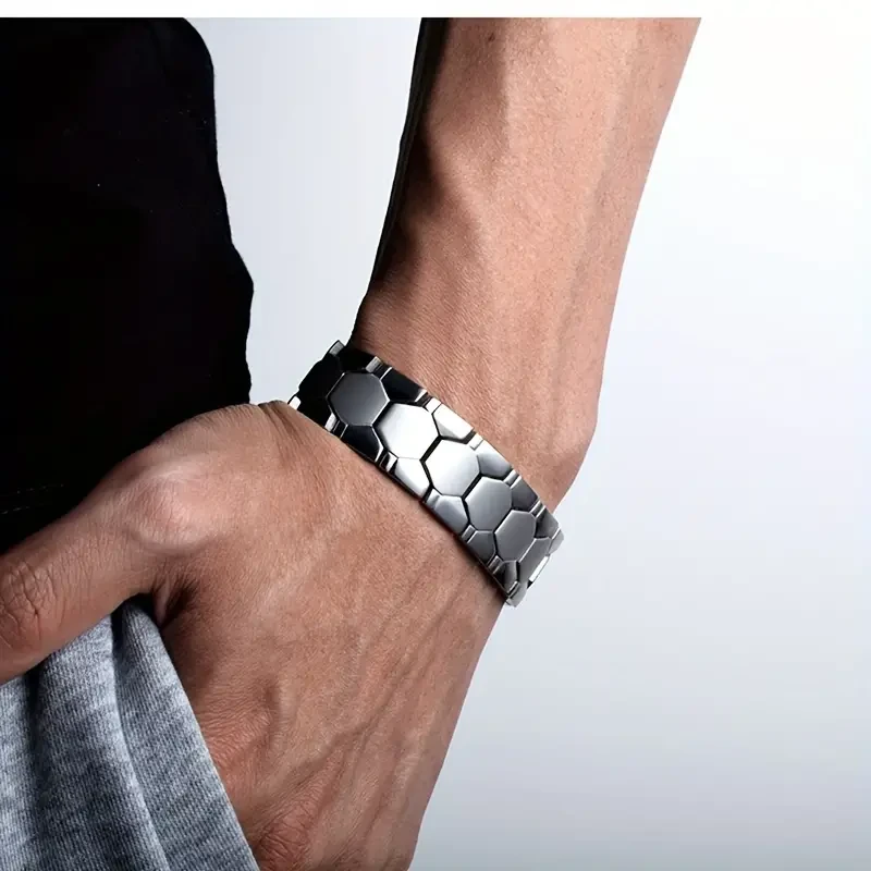 Pulsera dominante de acero y titanio para hombre