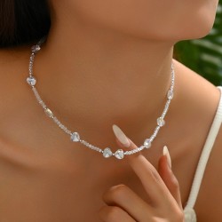 Collar de cristal con cuentas en forma de corazón para mujer