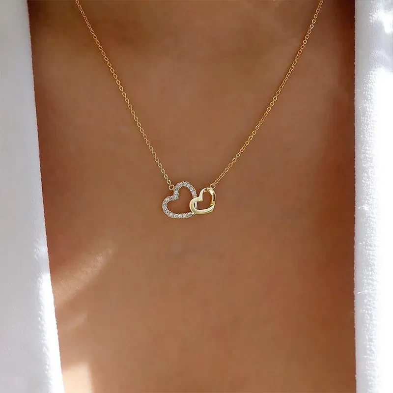 Collar de amor con temperamento y doble corazón de melocotón
