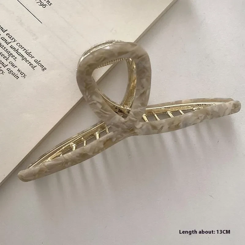 Pinza para el cabello sencilla francesa retro