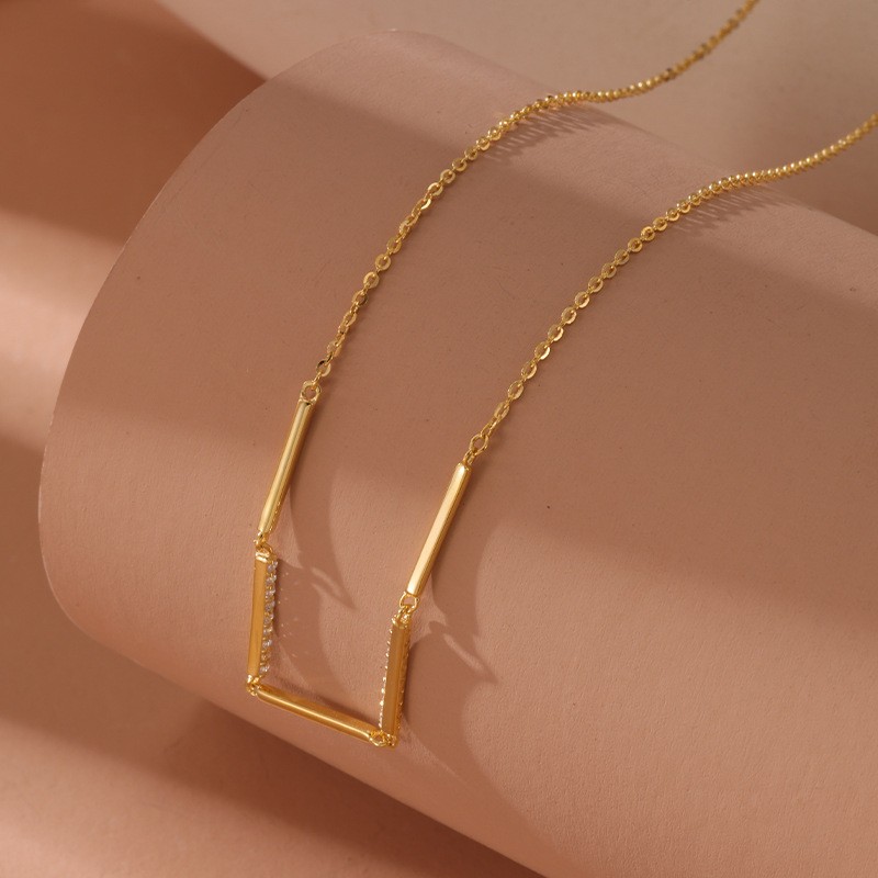 Collar geométrico para mujer en plata de ley