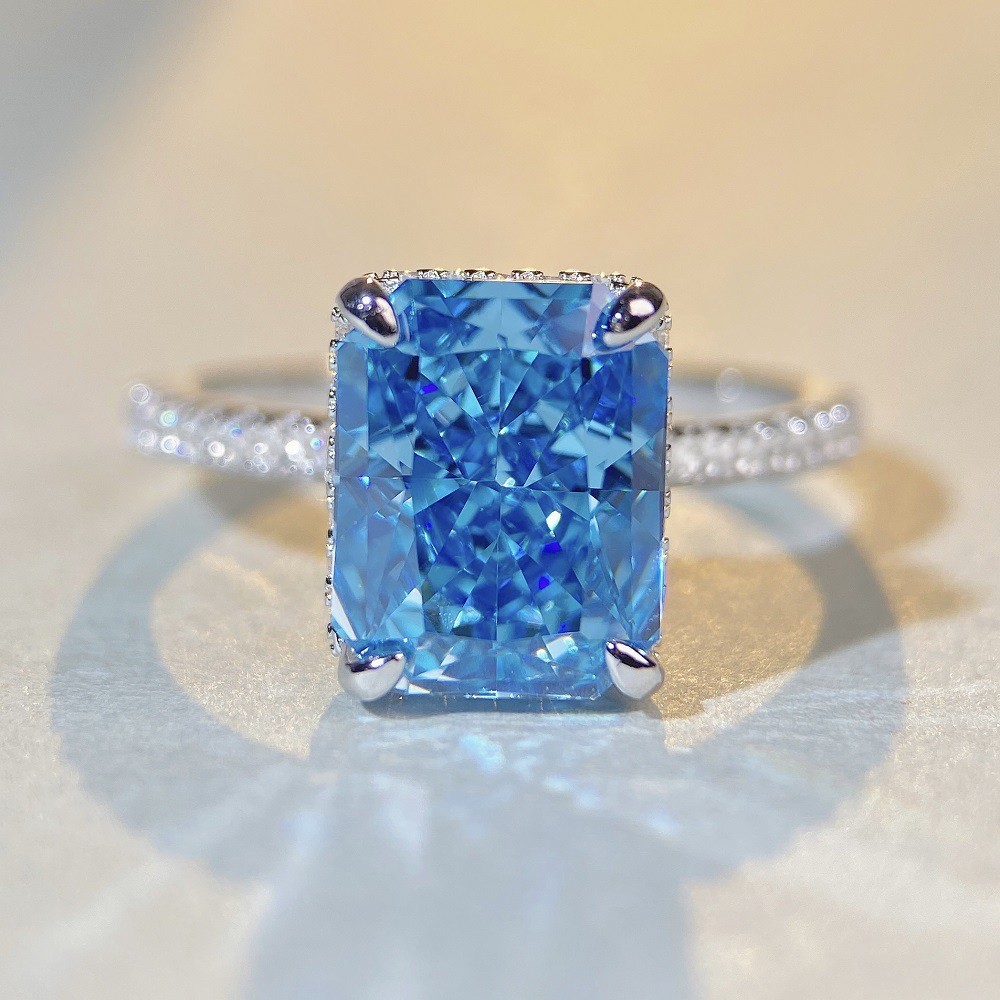 Anillo de plata de ley para mujer con diamante de alto carbono