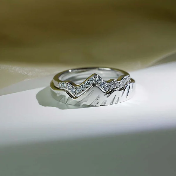 Anillo de montaña Get Stronger: último día 50% de descuento