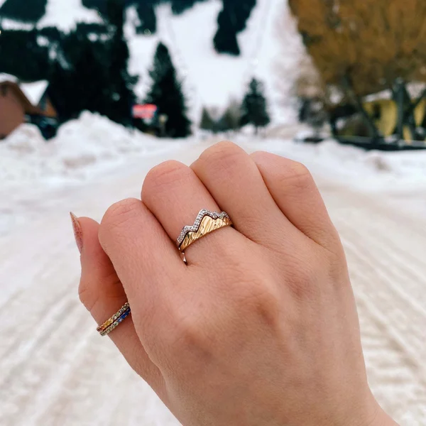 Anillo de montaña Get Stronger: último día 50% de descuento