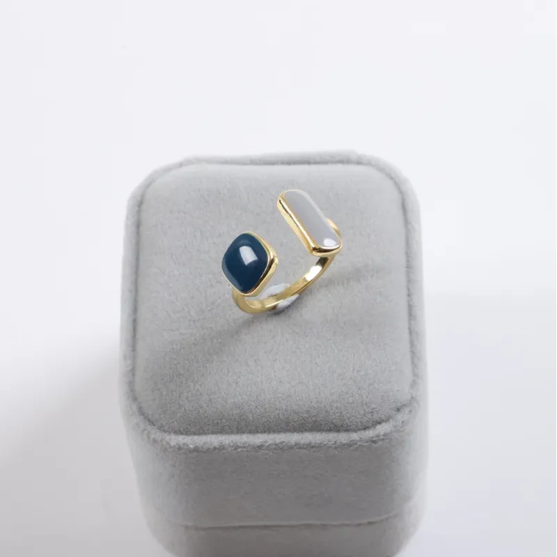 Anillos de goteo geométricos