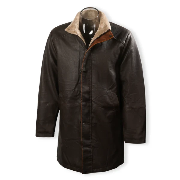 Abrigo de cuero con cuello alto doble