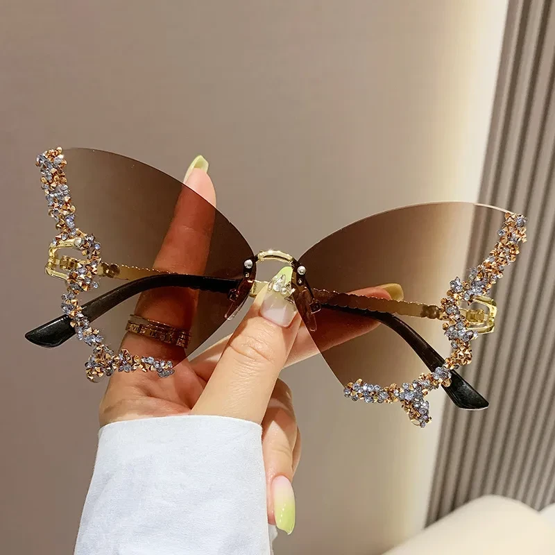 Gafas de sol vintage con diseño de mariposa GlamourWings
