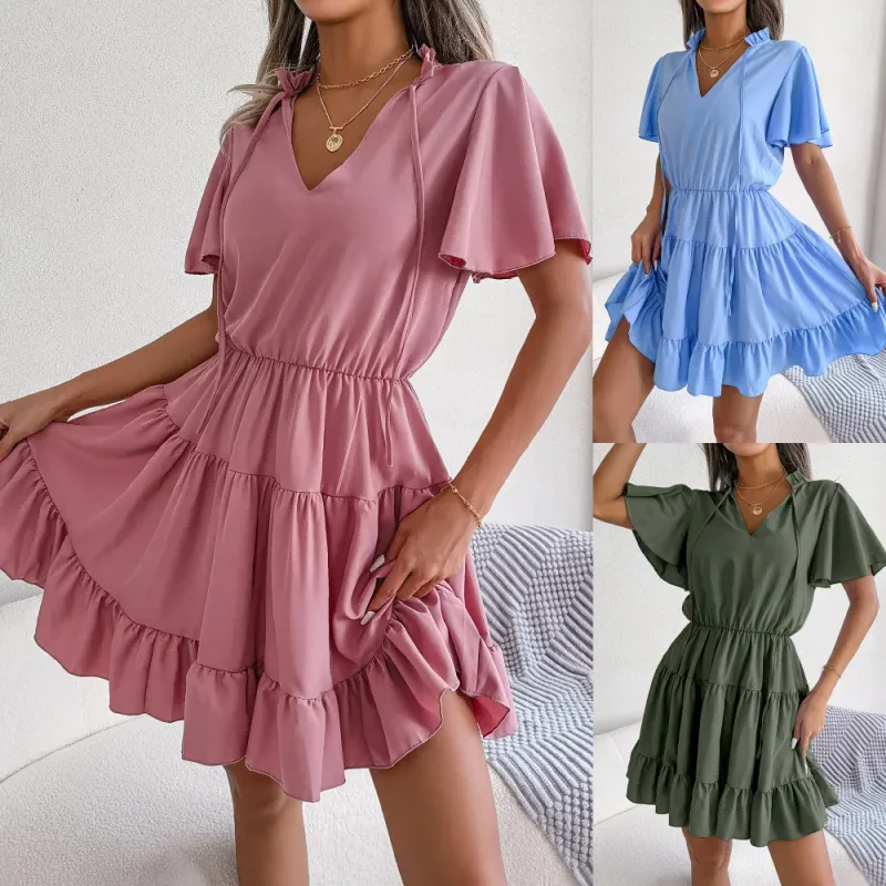 Vestido con falda en forma de A y volantes