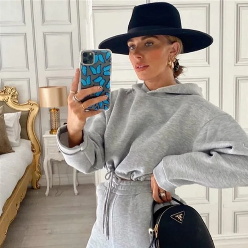 Conjunto deportivo de dos piezas con capucha para mujer