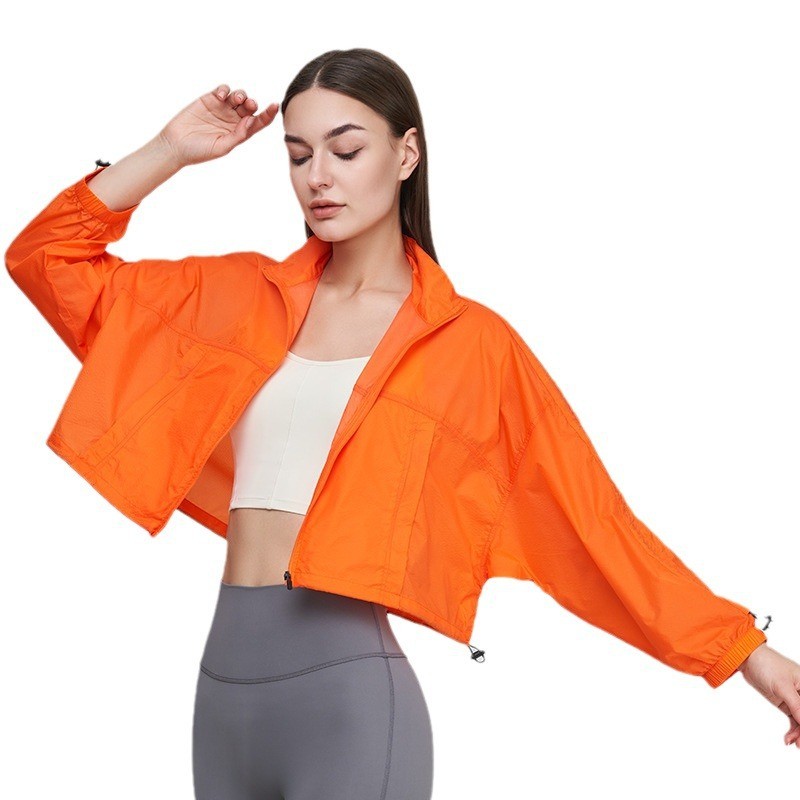 Chaqueta deportiva con protección solar para mujer