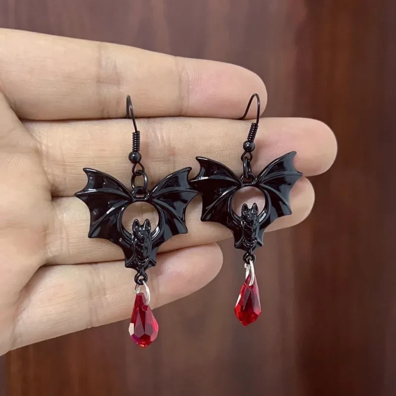 Pendientes de cristal con alas de murciélago góticas para mujer