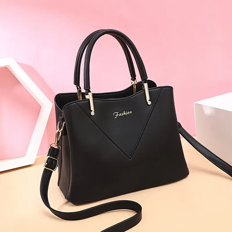 Bolso Diag para mujer.