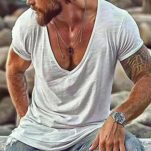 Camiseta de manga corta con cuello en V combinado
