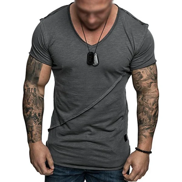 Camiseta de manga corta con cuello en V y color liso