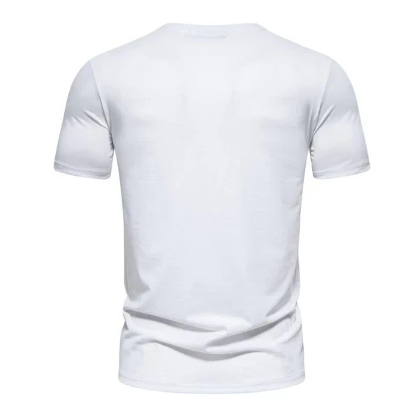 Camiseta holgada de manga corta con cuello redondo y parches de cuero