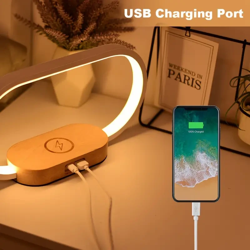 Lámpara de escritorio LED con cargador inalámbrico y puerto USB: reloj, alarma, fecha y temperatura.