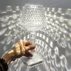 Lámpara de mesa de cristal