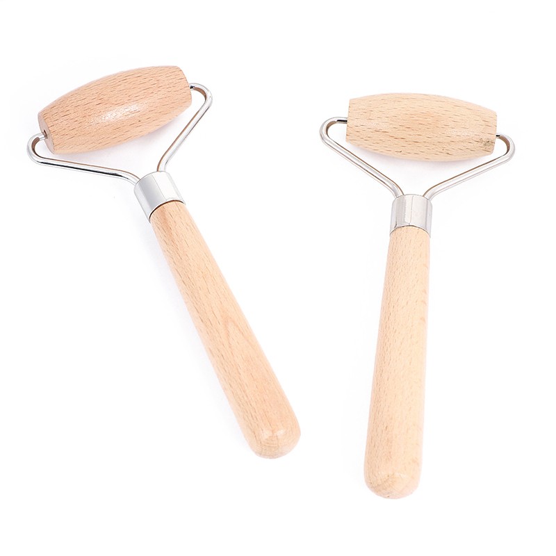 Masajeador facial Gua Sha - Rodillo de madera con masaje de espinas y mango de madera