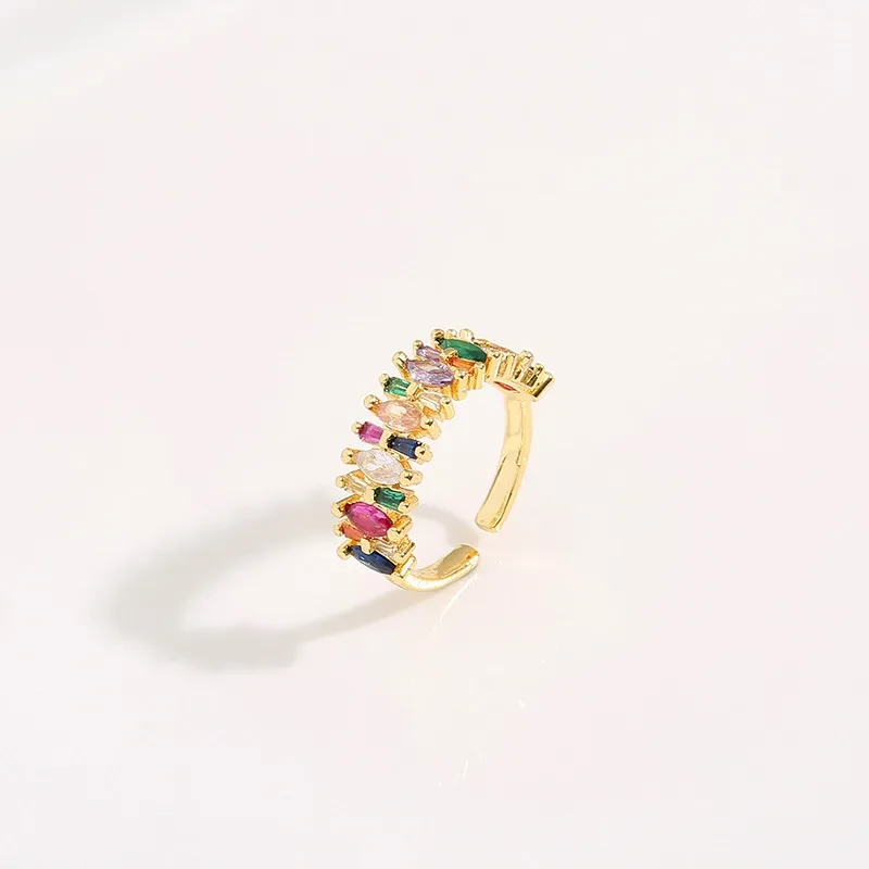 Anillo ajustable de piedras preciosas de espectro radiante
