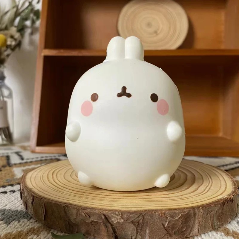 NUEVA Pelota antiestrés jumbo de fresa con forma de pollito y conejo - Kawaii - Conejo antiestrés de crecimiento lento para adultos y niños