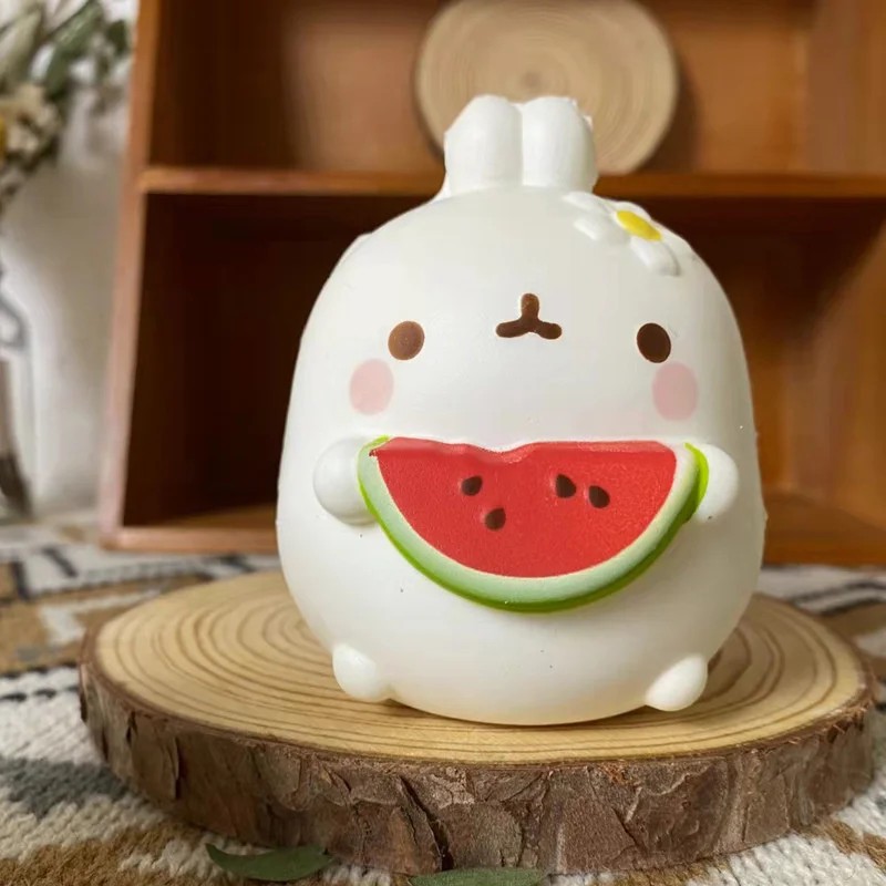NUEVA Pelota antiestrés jumbo de fresa con forma de pollito y conejo - Kawaii - Conejo antiestrés de crecimiento lento para adultos y niños