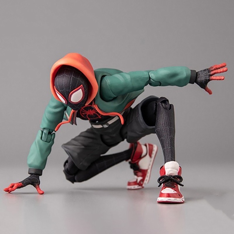 Figura de acción de Spider-Man Miles Morales de Sv Action - Sentinel Marvel Spider-Man: Un nuevo universo - Juguetes