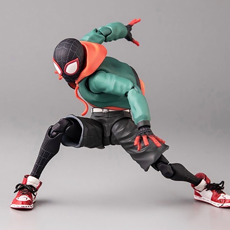Figura de acción de Spider-Man Miles Morales de Sv Action - Sentinel Marvel Spider-Man: Un nuevo universo - Juguetes