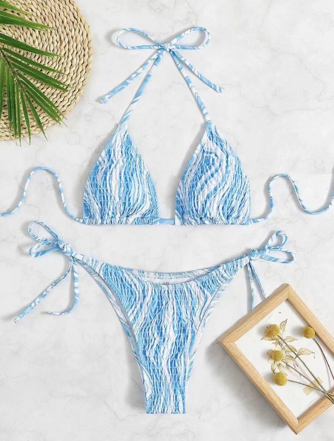 Bikini de tres puntos fruncido en stock de fábrica