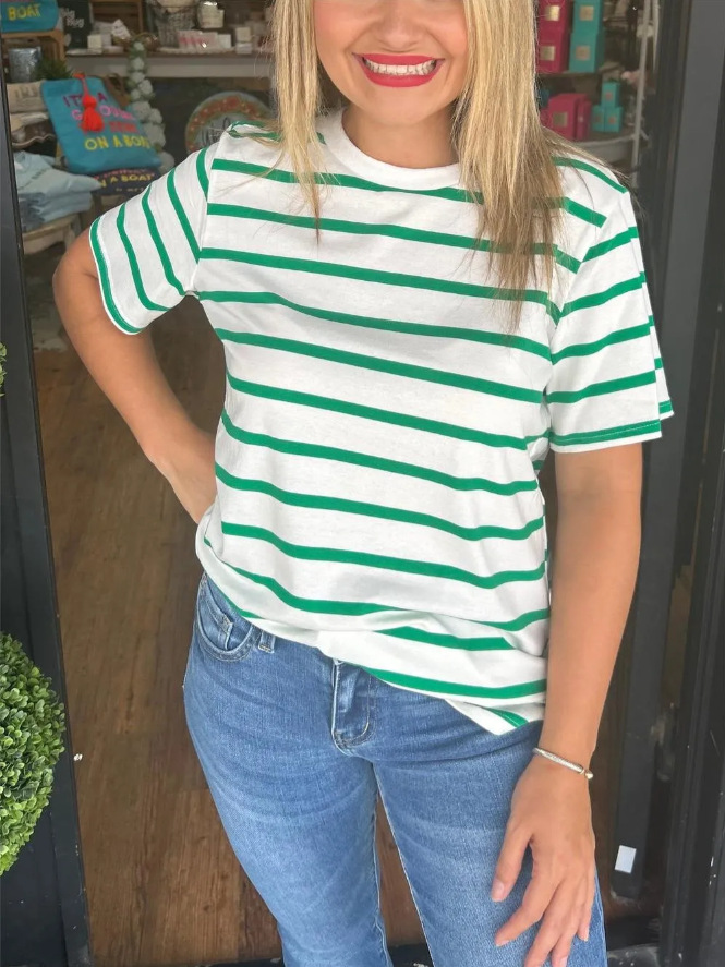Camiseta de manga corta con cuello redondo y rayas de moda para mujer