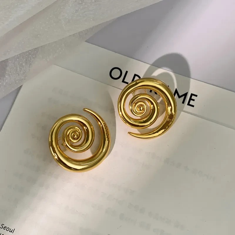 Pendientes de oro de 18 quilates con rotación geométrica