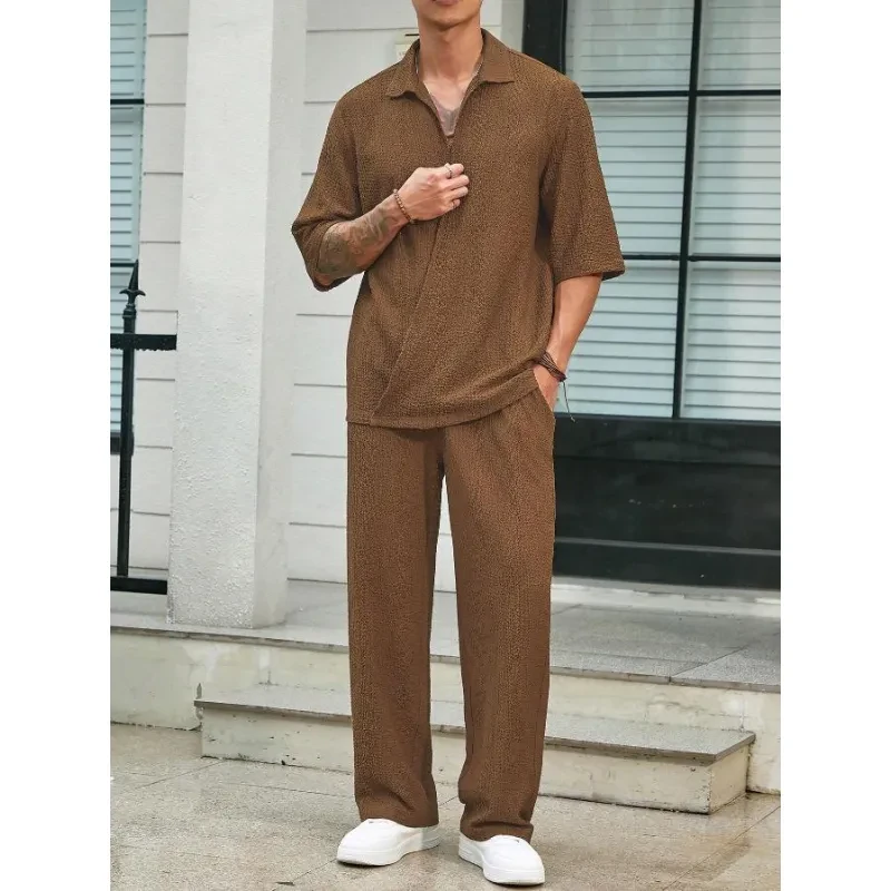 Camiseta de manga corta y pantalones holgados para hombre