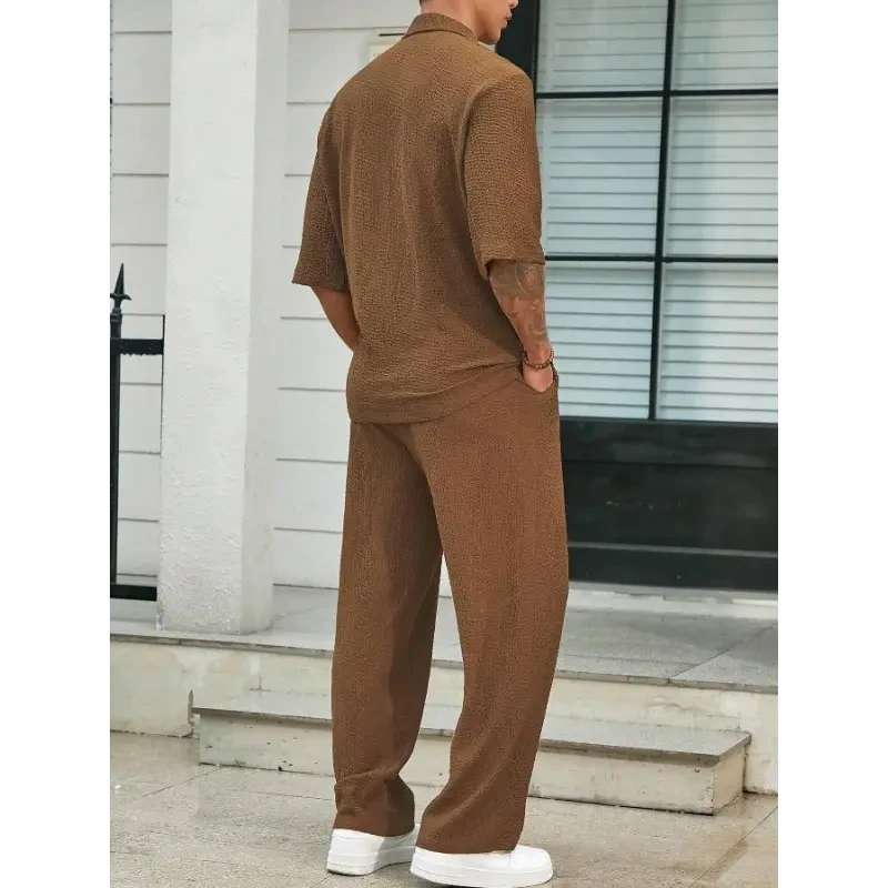 Camiseta de manga corta y pantalones holgados para hombre