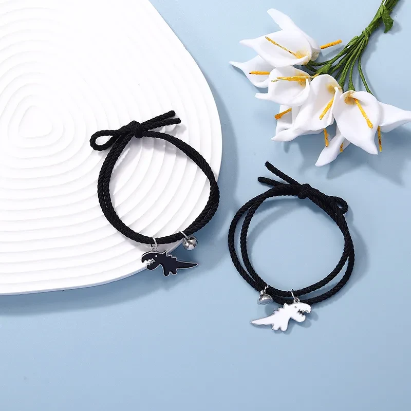 Pulseras de la amistad con dijes de dinosaurios - Cuerda negra ajustable