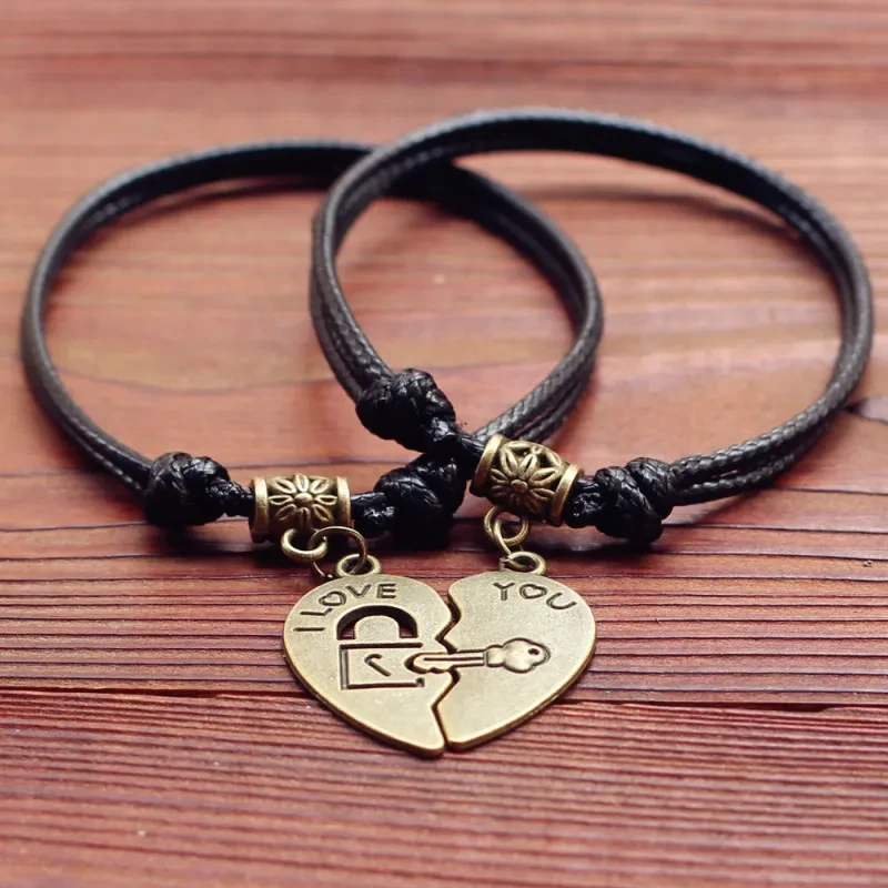 Conjunto de pulseras de amor con cerradura y llave