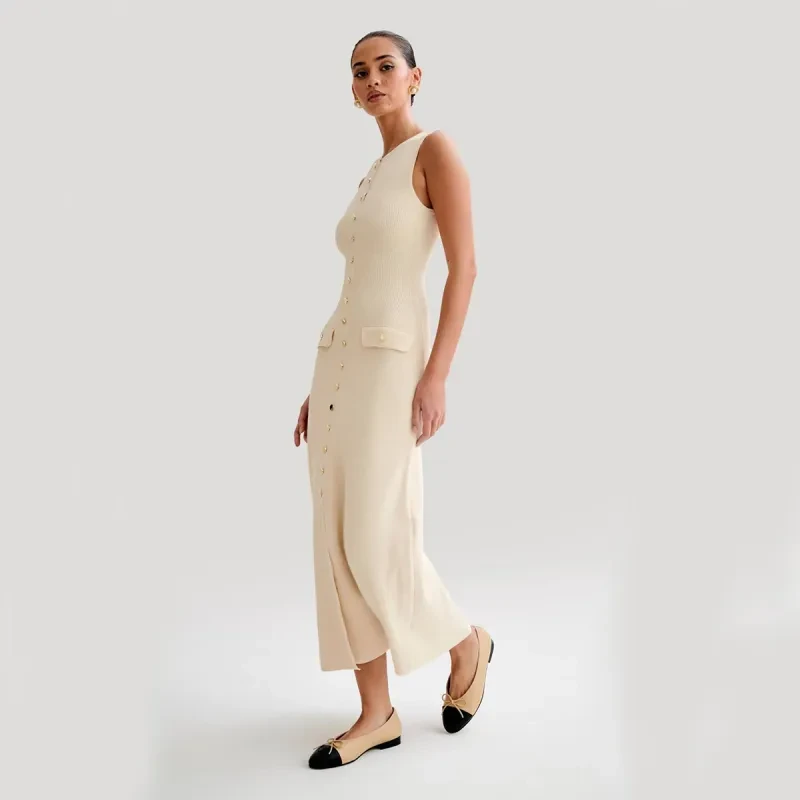 Elegante vestido ajustado sin mangas de punto