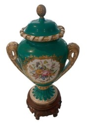 European Style Vases with Hand Painted Cartouches: The Epitome of Artistry