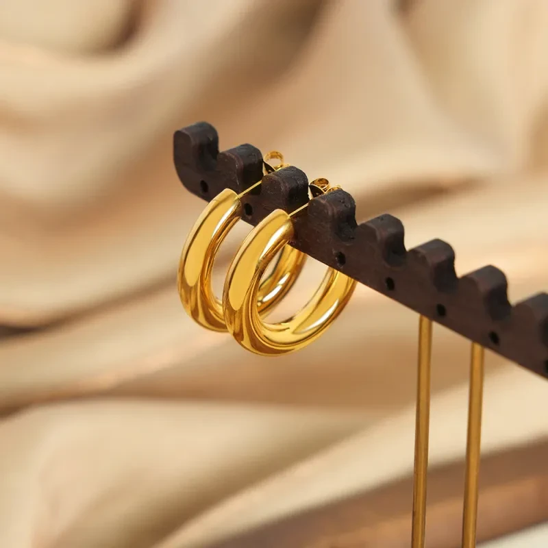 Pendientes sencillos de personalidad y moda para mujer