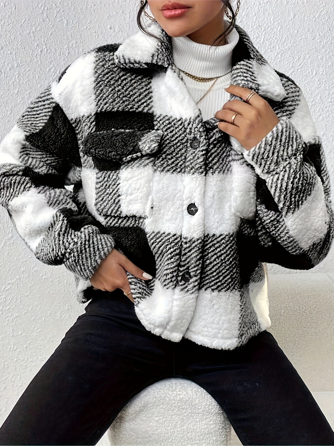 Chaqueta tipo cárdigan informal con botones y bolsillo de parche de felpa de doble cara para mujer