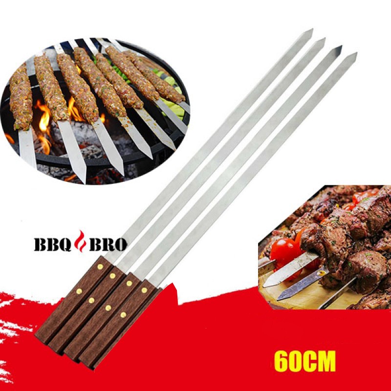 Pincho de acero inoxidable con mango de madera