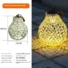 Lámpara de mesa ahuecada de bambú tejido
