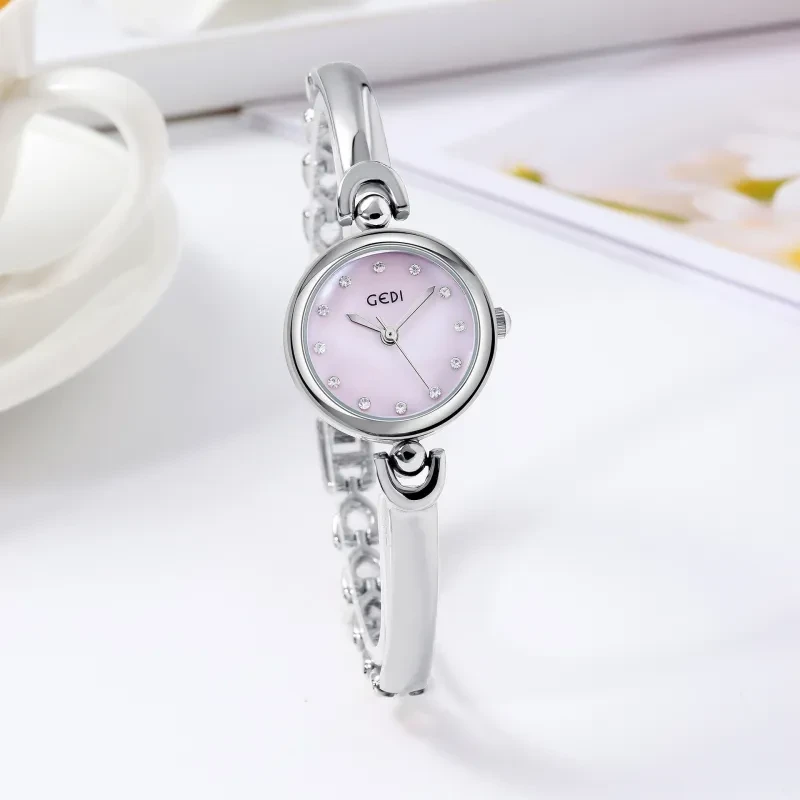 Reloj de pulsera con esfera redonda