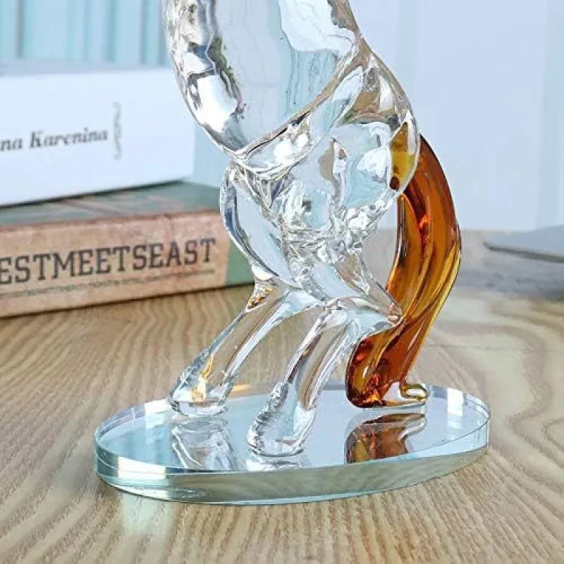 Estatua de caballo de cristal animal