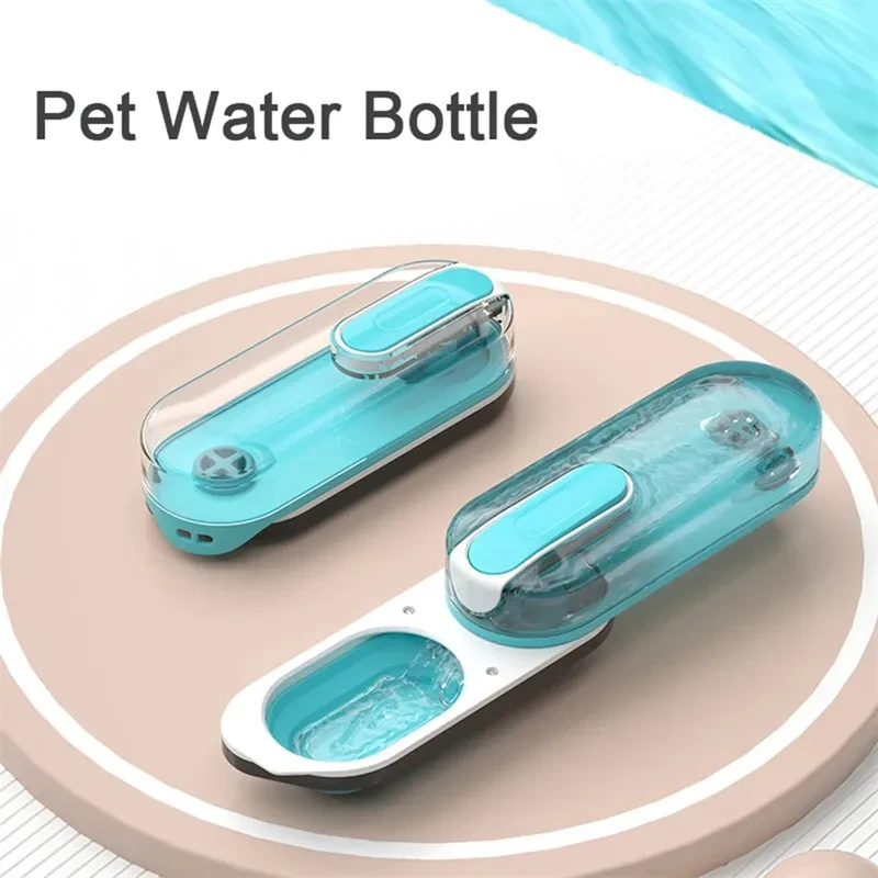 Botella de agua plegable para viajes de perros y mascotas.
