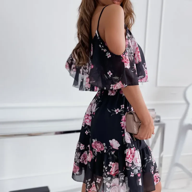 Vestido de tirantes con volantes y estampado de flores para mujer