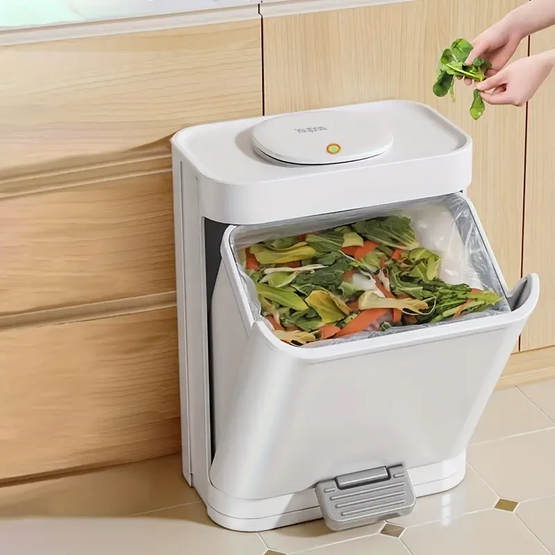Basurero con pedal - 8,8 l/2,3 galones, compacto, con tapa de seguridad