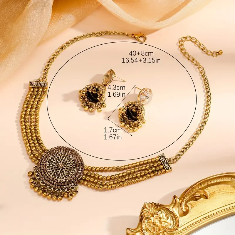 Elegante conjunto de collar multicapa de moda de inspiración india de Oriente Medio