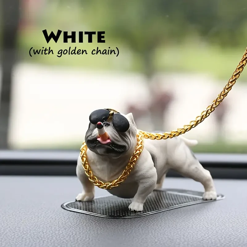 Adorno de coche de Bulldog Boss con cadena dorada y gafas: elegante figura de resina para el salpicadero.